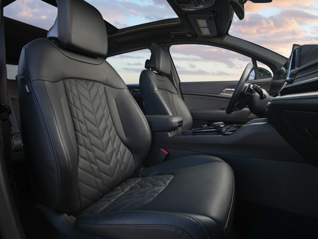 interior front seats of the 2024 kia sportage plug-in hybrid